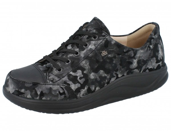 FinnComfort schwarzer Damensneaker mit Abrollsohle aus bedrucktem Glattleder mit Wechselfußbett