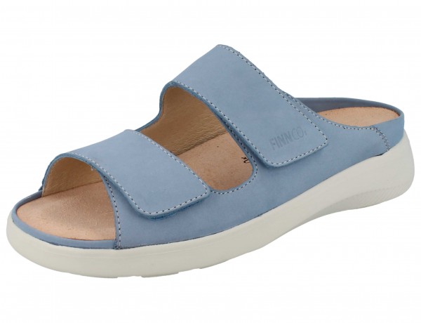 hellblaue Damen Pantolette Nubukleder zwei Klettriemen weiße Sohle weißches Wechselfußbett