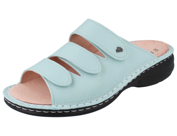 Hellblaue Damen Pantolette mit drei Klettriemen und dunkler Laufsohle